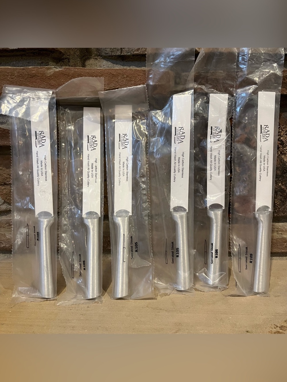 Rada Cutlery High-Carbon Stainless Steel Serrated Steak Knives R105